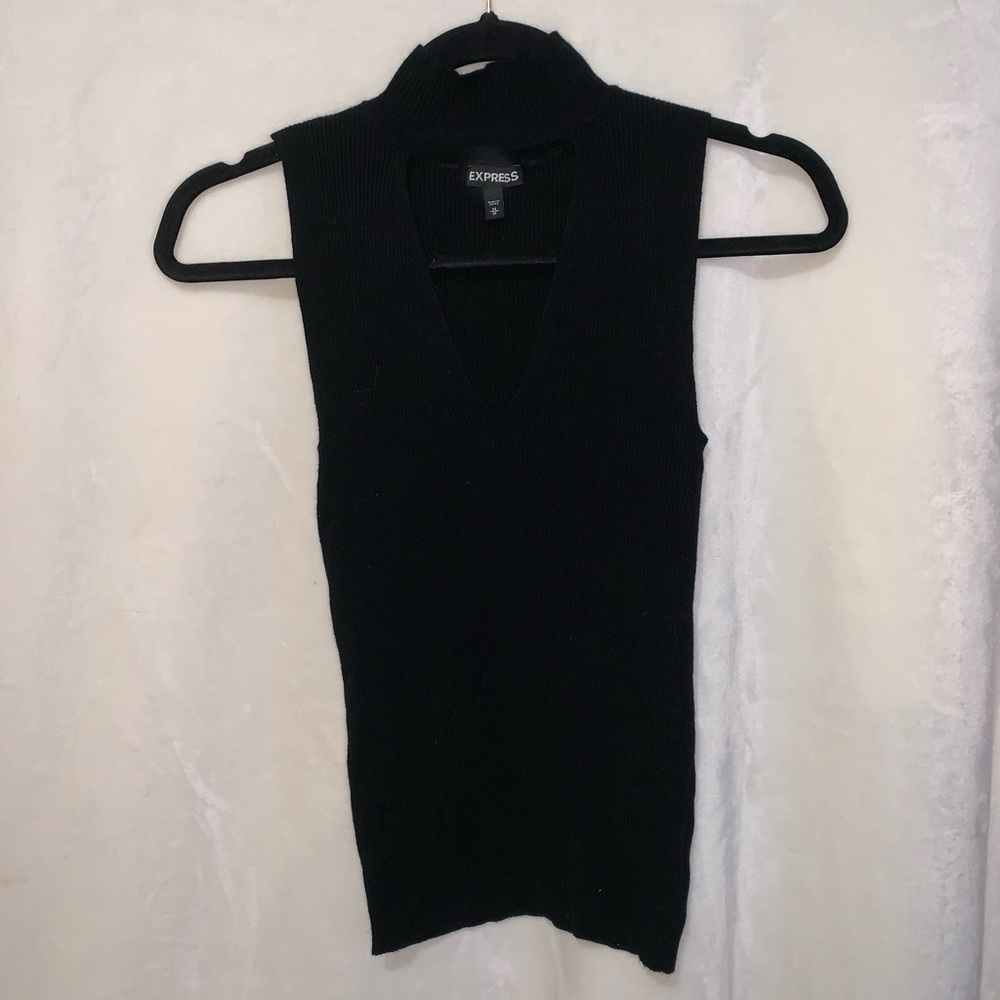 Cute fitted ribbed high neck tank top